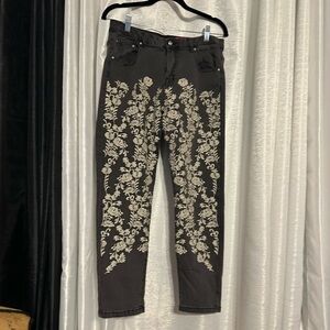 Express Black Floral Embroidered Skinny Jeans 12